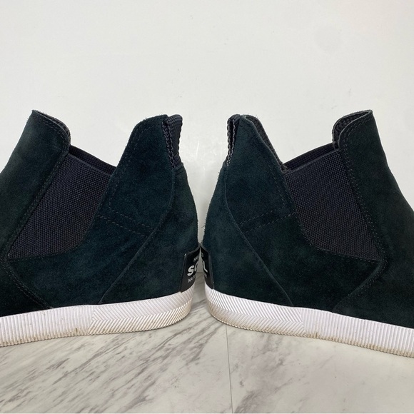 Sorel Out N About Slip On Wedge Black Suede Bootie 9 - Picture 8 of 15
